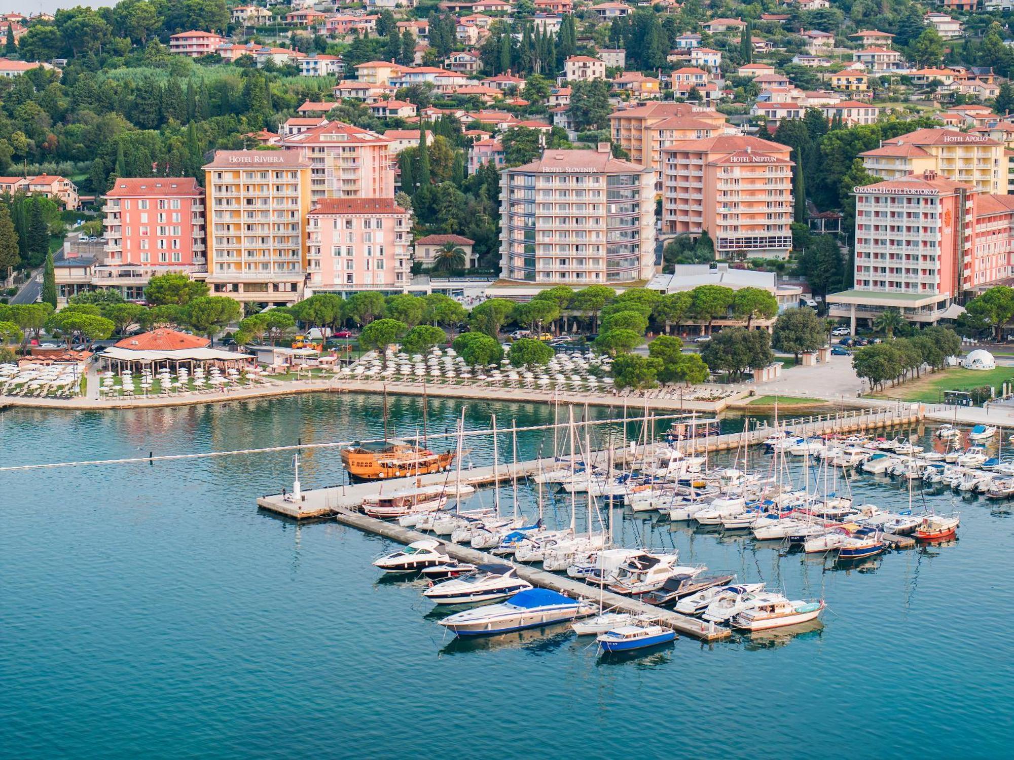 Hotel Mirna - Terme & Wellness Lifeclass Portorož Kültér fotó